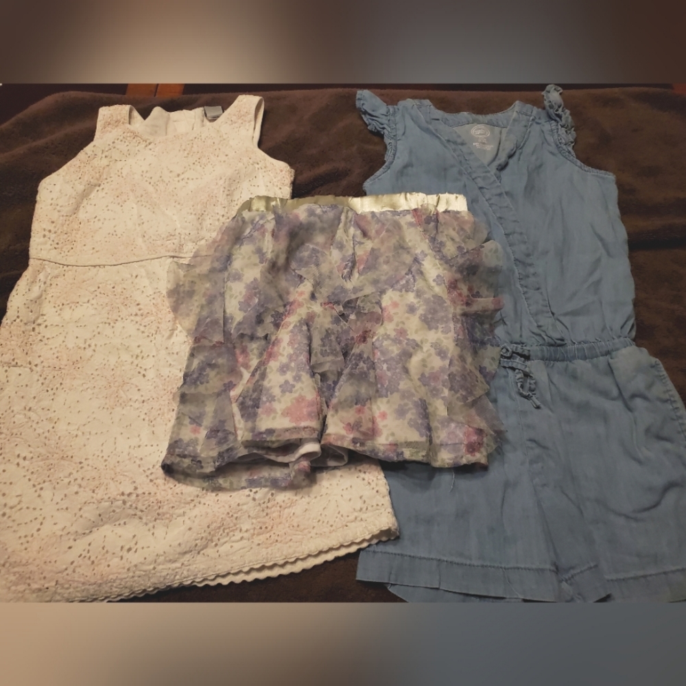 Girls size 6 dressy bundle!